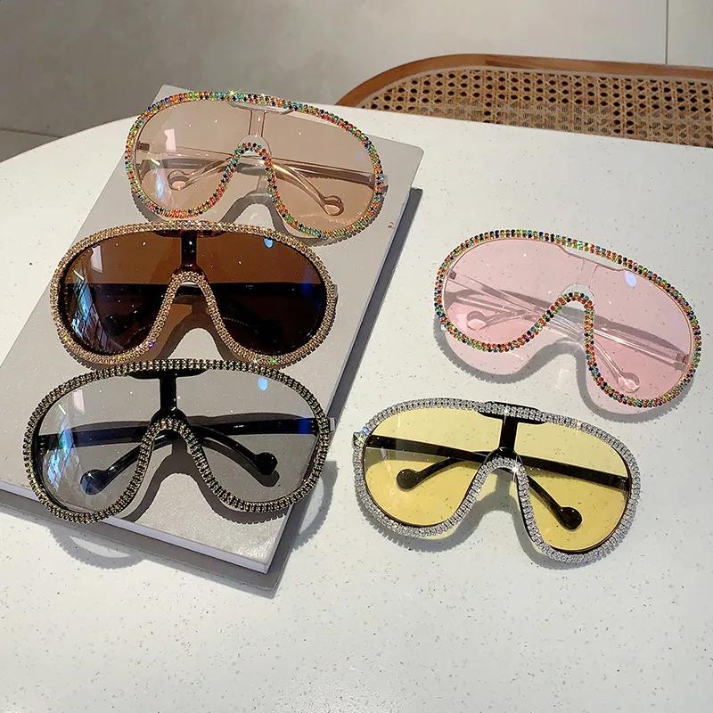 Oversized Pilot Sunglasses Women For Female Luxury Brand Designer Sun Glasses Vintage Big Frame One Piece Diamond Crystal Shades
Oversized Pilot Sunglasses Women For Female Luxury Brand Designer Sun Glasses Vintage Big Frame One Piece Diamond Crystal Shades