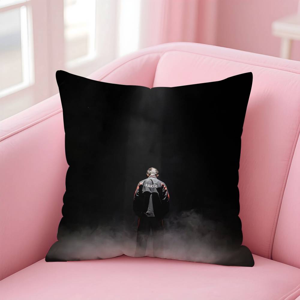 F-Faker LOLS SKT T1 2024 Five Champion Pillow Case Comfort Sofa Bed Silky Elegant Invisible Zipper Custom Decorative Cushion Cov 16x16Inch
F-Faker LOLS SKT T1 2024 Five Champion Pillow Case Comfort Sofa Bed Silky Elegant Invisible Zipper Custom Decorative Cushion Cov 16x16Inch