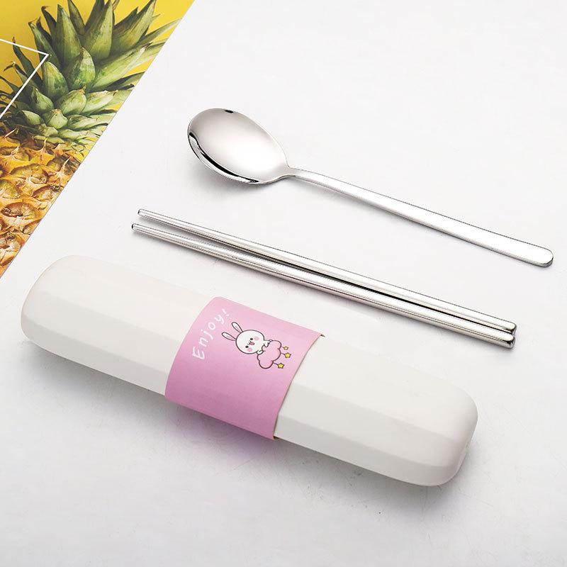 2Pcs/3Pcs/Set Stainless Steel Cutlery Set Portable Tableware Chopsticks Spoon Fork with Storage Case Travel Camping
2Pcs/3Pcs/Set Stainless Steel Cutlery Set Portable Tableware Chopsticks Spoon Fork with Storage Case Travel Camping