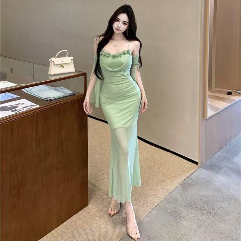Southeast Asia Fairy Floral Spaghetti Strap Mermaid Dress - Summer Petite Bodycon Skirt 2XL зелений
Southeast Asia Fairy Floral Spaghetti Strap Mermaid Dress - Summer Petite Bodycon Skirt 2XL зелений