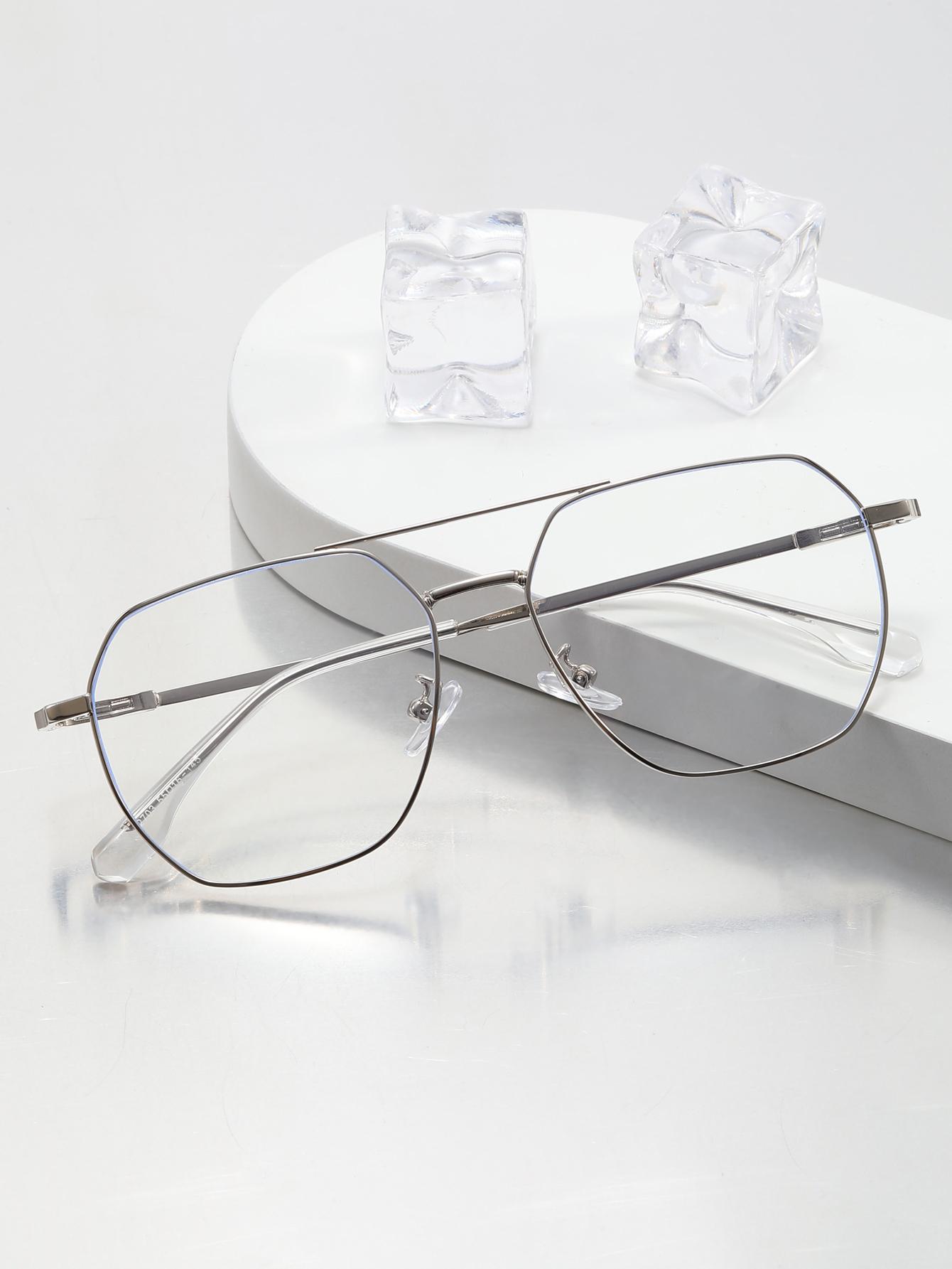 1 pair of men s metal geometric irregular blue light blocking flat glasses, beach cover-up tops glasses, summer glasses серебряный
1 pair of men s metal geometric irregular blue light blocking flat glasses, beach cover-up tops glasses, summer glasses серебряный