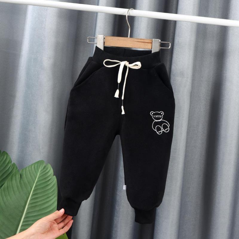 Зимние детские бархатные плюшевые спортивные штаны на открытом воздухе, утепленные брюки, пуховые штаны для мальчиков и девочек 110cm чёрный
Зимние детские бархатные плюшевые спортивные штаны на открытом воздухе, утепленные брюки, пуховые штаны для мальчиков и девочек 110cm чёрный