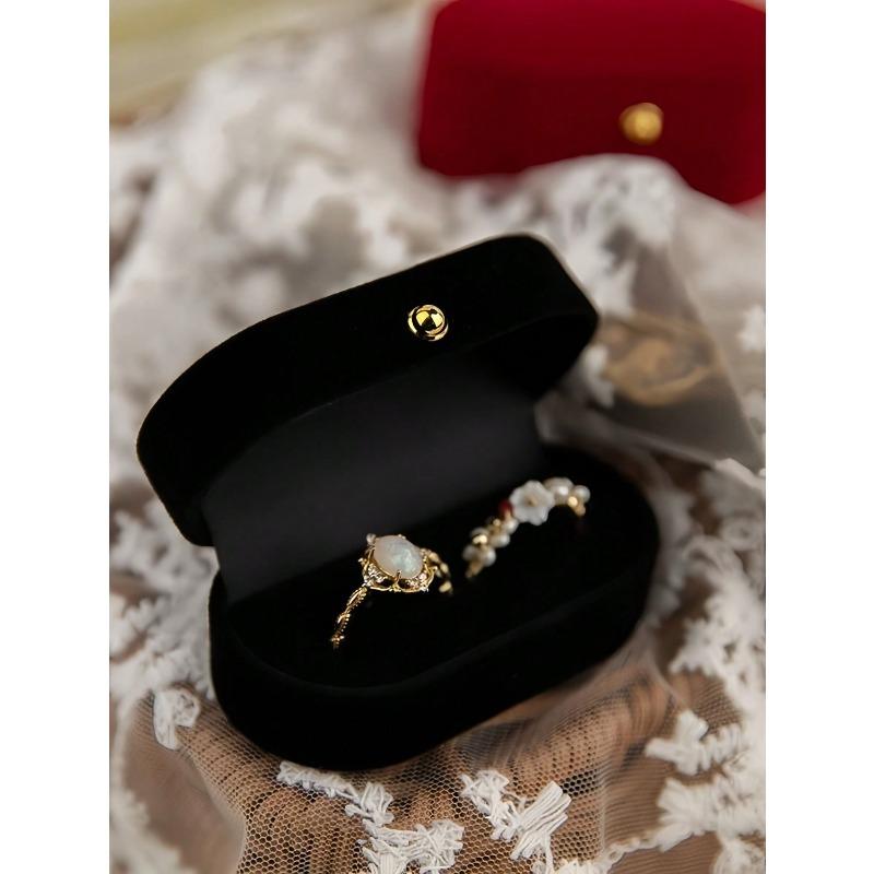 Velvet Oval Ring Bearer Box, Ring Box Display Holder Case For Wedding/Proposal/Engagement/Ceremony 1PC&one-size чёрный
Velvet Oval Ring Bearer Box, Ring Box Display Holder Case For Wedding/Proposal/Engagement/Ceremony 1PC&one-size чёрный