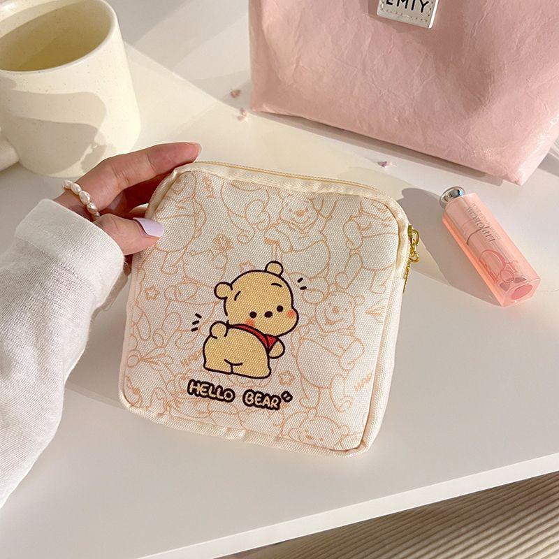 Disney Winnie The Pooh Cartoon Cute Womens Sanitary Napkin Storage Bag Cosmetics Zipper Coin Purse Bag Coin Purse Bag Gift Daisy Pendant 1pcs
Disney Winnie The Pooh Cartoon Cute Womens Sanitary Napkin Storage Bag Cosmetics Zipper Coin Purse Bag Coin Purse Bag Gift Daisy Pendant 1pcs