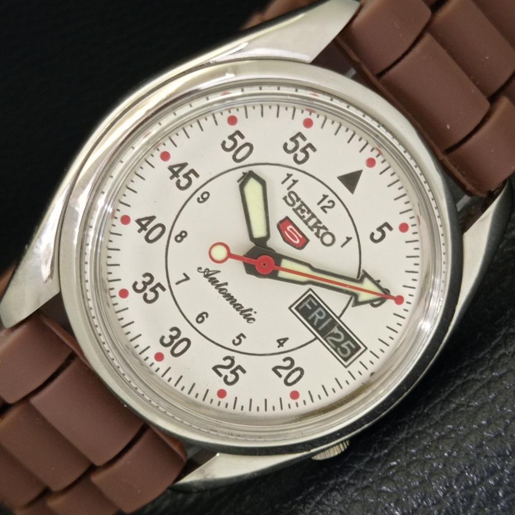 Б/У винтажные мужские часы SEIKO 5 AUTOMATIC 7019A из Японии с белым циферблатом a434599-2 R121-a434599
Б/У винтажные мужские часы SEIKO 5 AUTOMATIC 7019A из Японии с белым циферблатом a434599-2 R121-a434599