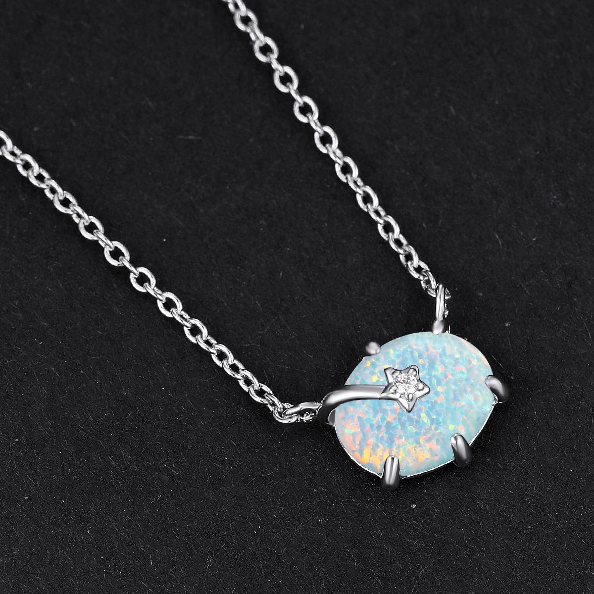 European and American blue Opal platinum oval six-claw blue Opal star necklace simple personalized versatile jewelry
European and American blue Opal platinum oval six-claw blue Opal star necklace simple personalized versatile jewelry