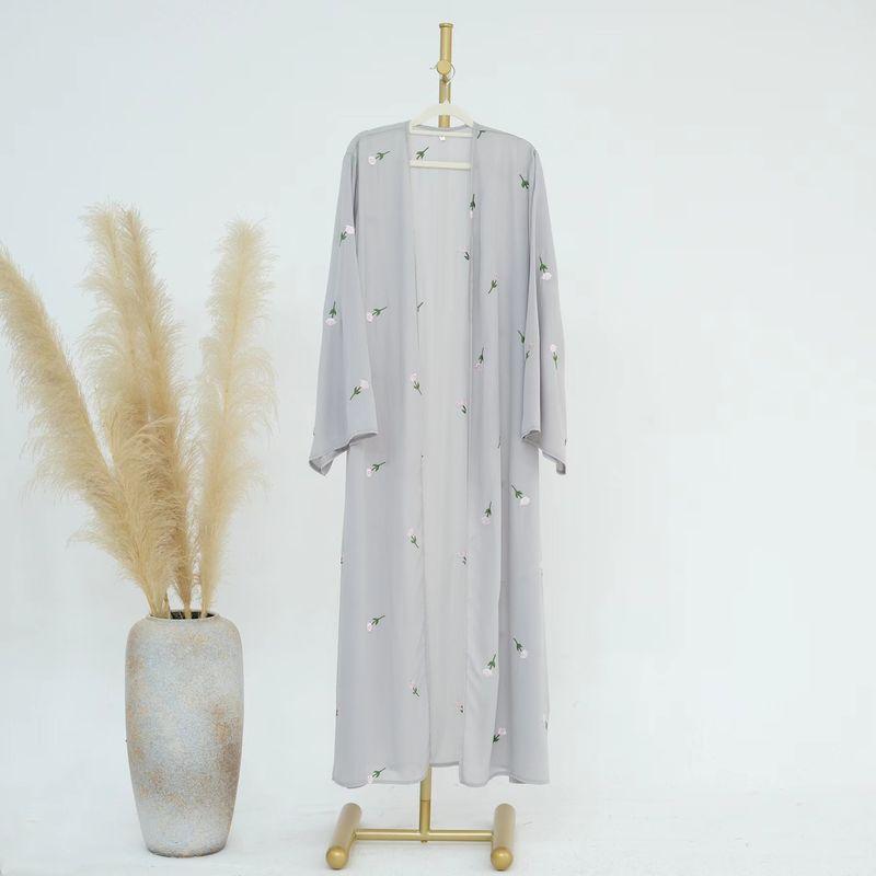 New Ethnic Style Flower Embroidery Elegant Cardigan Dress Embroidered Cardigan Dress Grey L
New Ethnic Style Flower Embroidery Elegant Cardigan Dress Embroidered Cardigan Dress Grey L