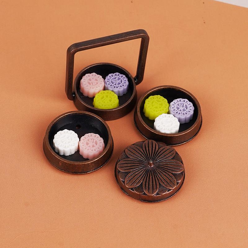 1:12 Miniature Food Play Scene Model Ornament Nostalgic Alloy Moon Cake Basket Children Play House Diy Toy
1:12 Miniature Food Play Scene Model Ornament Nostalgic Alloy Moon Cake Basket Children Play House Diy Toy