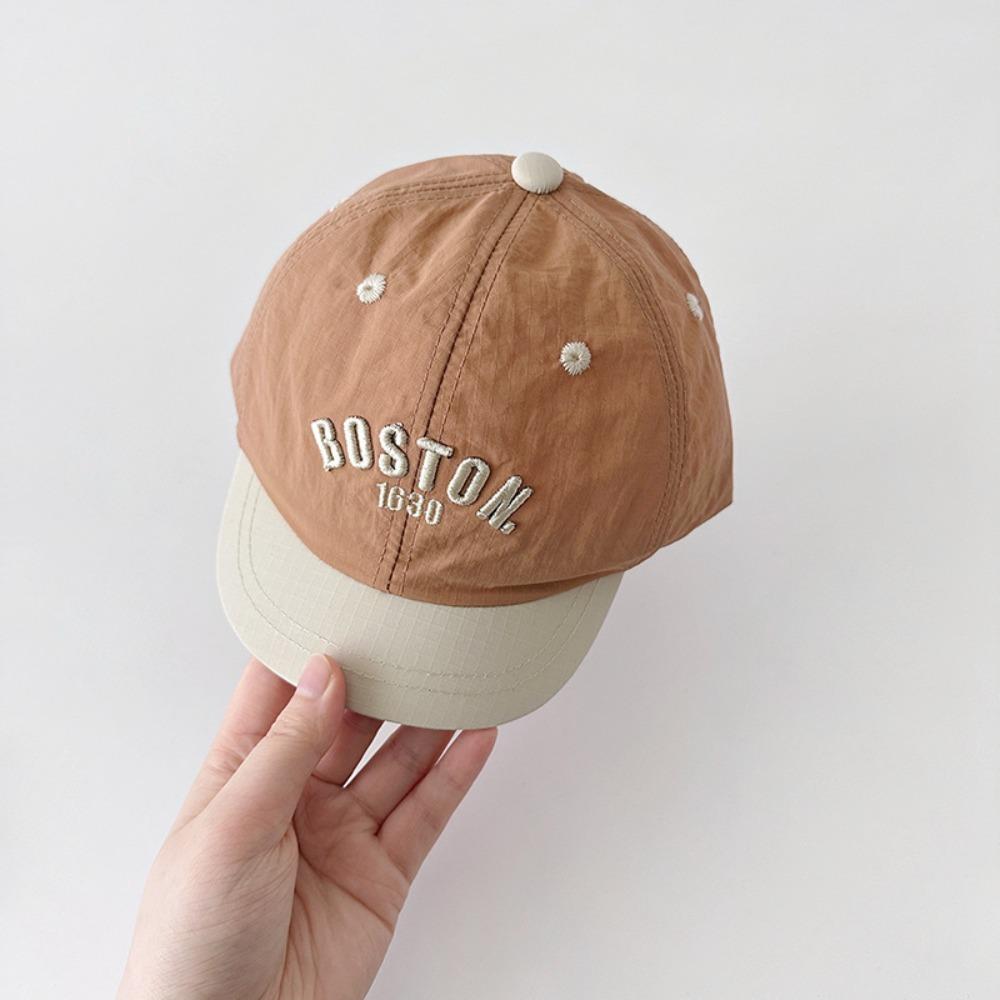 Quick Drying Duck Tongue Cap Letter Embroidered Baseball Cap Retro Kids Peaked Cap 6-36Month Kids коричневий
Quick Drying Duck Tongue Cap Letter Embroidered Baseball Cap Retro Kids Peaked Cap 6-36Month Kids коричневий