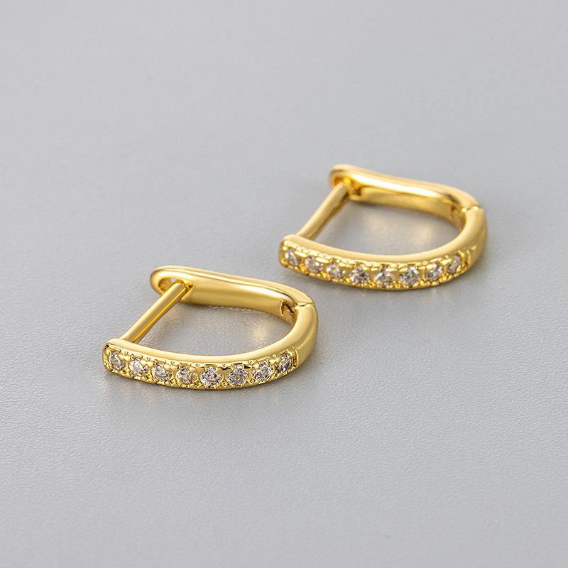 Micro Pave Zircon Super Sparkly Sweet Girl Earrings Temperament Niche High End Ear Buckle Hoops For Women Fashion Jewelry copper
Micro Pave Zircon Super Sparkly Sweet Girl Earrings Temperament Niche High End Ear Buckle Hoops For Women Fashion Jewelry copper