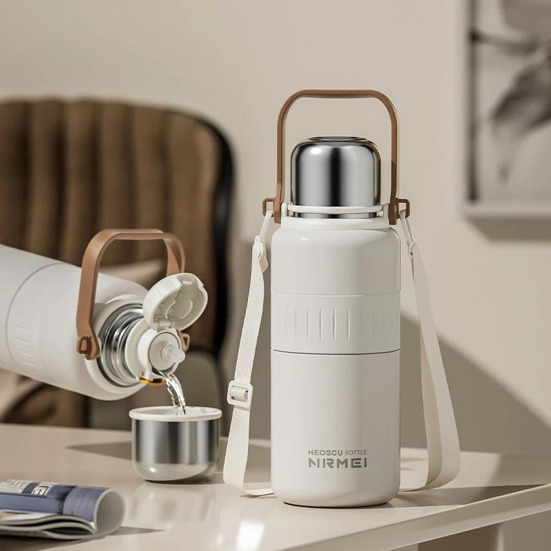 Stainless Steel Thermos Bottle Outdoor Portable Thermal Water Bottle with Carry Sleeve Large Capacity Vacuum Insulated Bottles 900ML білий
Stainless Steel Thermos Bottle Outdoor Portable Thermal Water Bottle with Carry Sleeve Large Capacity Vacuum Insulated Bottles 900ML білий