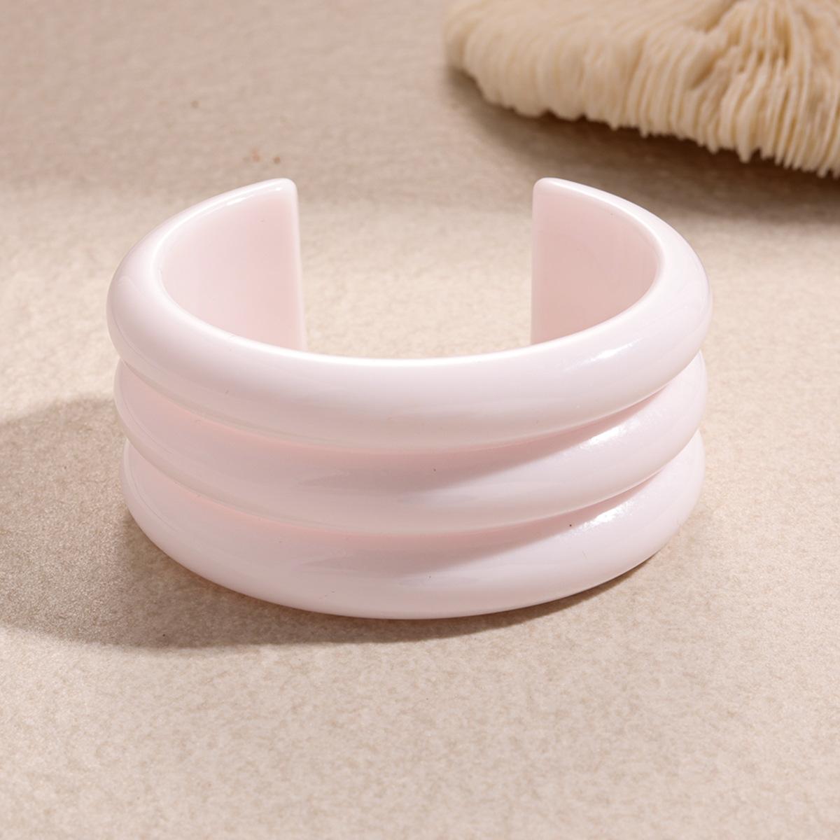 Boho Cuff Open Bangles Jewelry Multilayered Vintage Geometric Resin Bracelets Woman Korean Fashion Simple Elegant Pulseras
Boho Cuff Open Bangles Jewelry Multilayered Vintage Geometric Resin Bracelets Woman Korean Fashion Simple Elegant Pulseras