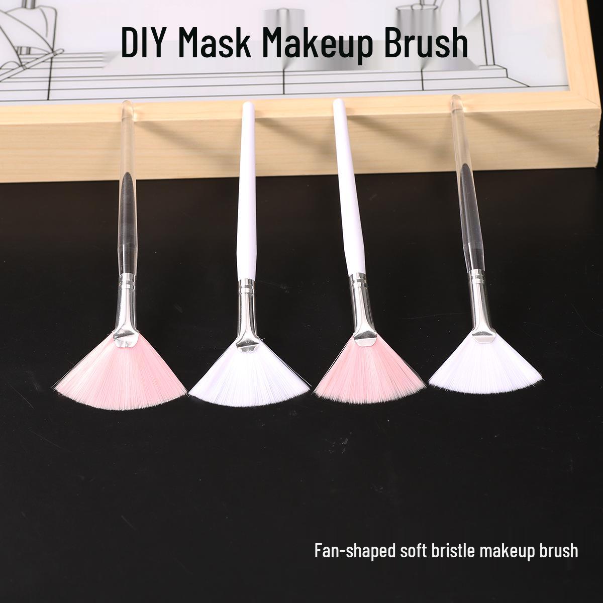 Fan-shaped Beauty Brush with Soft Nylon Bristles – Perfect for Applying Masks, Serums, and Concealers. Clear Handle, White Bristles Fan Brush
Fan-shaped Beauty Brush with Soft Nylon Bristles – Perfect for Applying Masks, Serums, and Concealers. Clear Handle, White Bristles Fan Brush