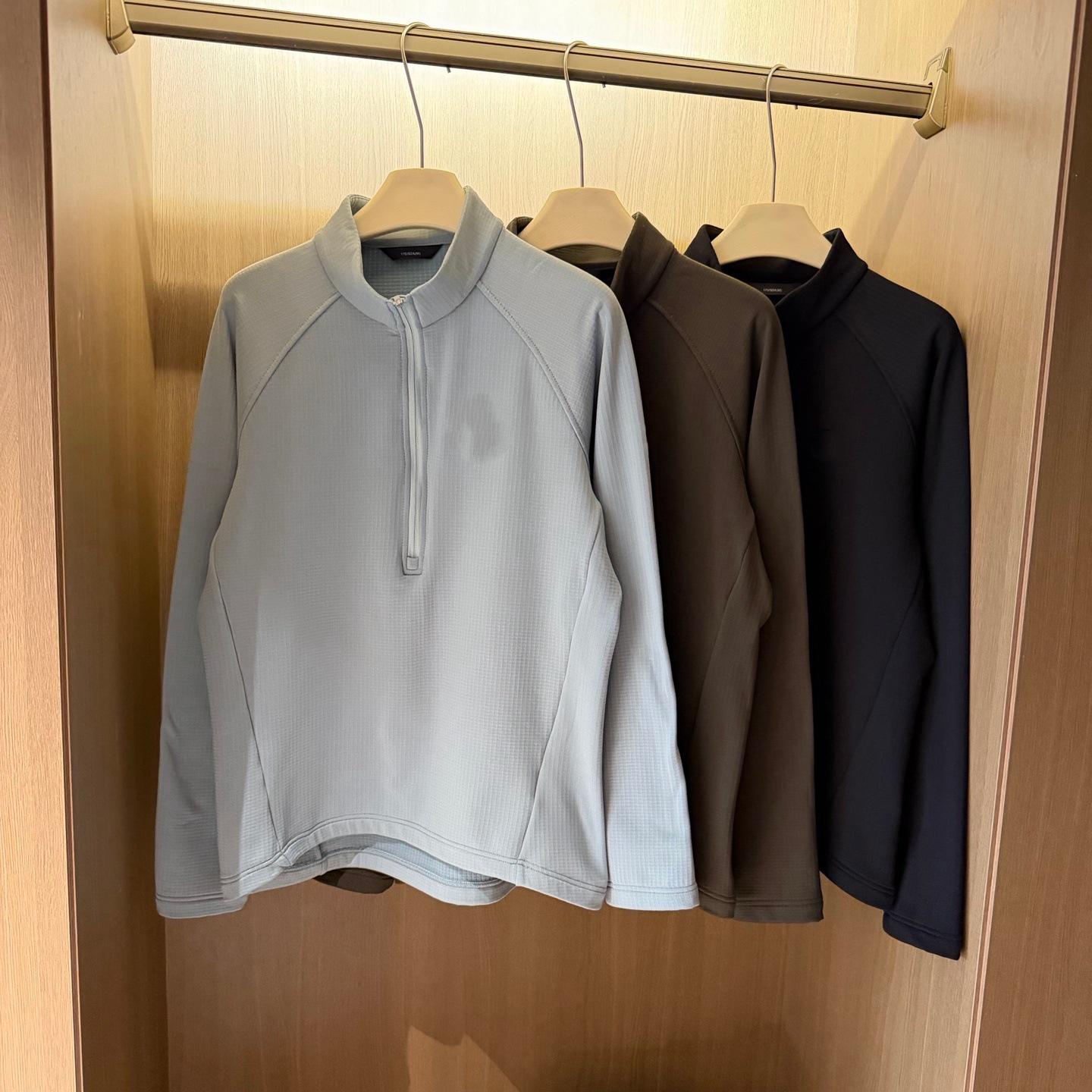Men s Early Spring Lightweight Stand Collar Half-Zip Fleece Long-Sleeve T-Shirt Extra Large
Men s Early Spring Lightweight Stand Collar Half-Zip Fleece Long-Sleeve T-Shirt Extra Large