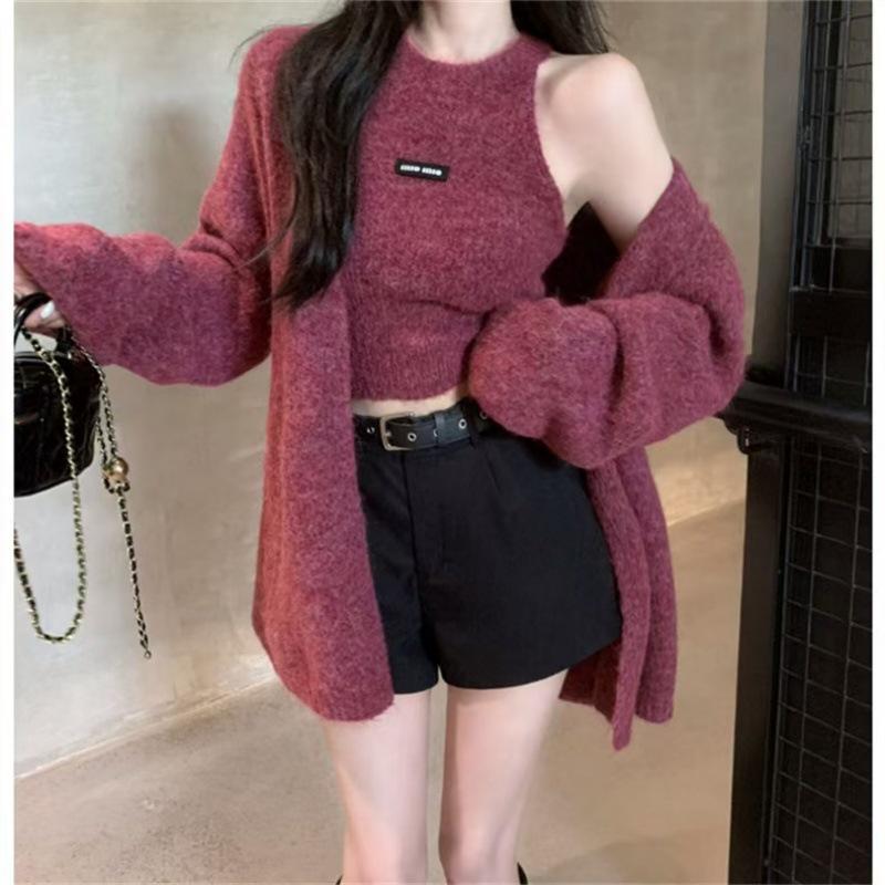 Women s Autumn Winter Soft Knit Sweater & Cardigan Two-Piece Set One Size (80-130 cm)
Women s Autumn Winter Soft Knit Sweater & Cardigan Two-Piece Set One Size (80-130 cm)