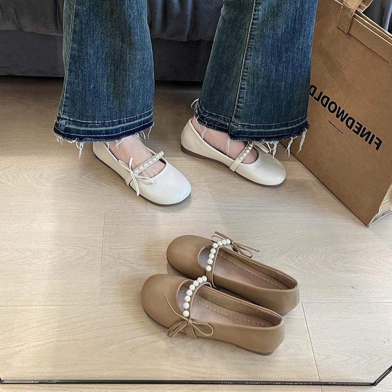 Flat-bottomed Mary Jane shoes women s early spring new trendy versatile skirt shallow mouth Doudou single shoes 35
Flat-bottomed Mary Jane shoes women s early spring new trendy versatile skirt shallow mouth Doudou single shoes 35