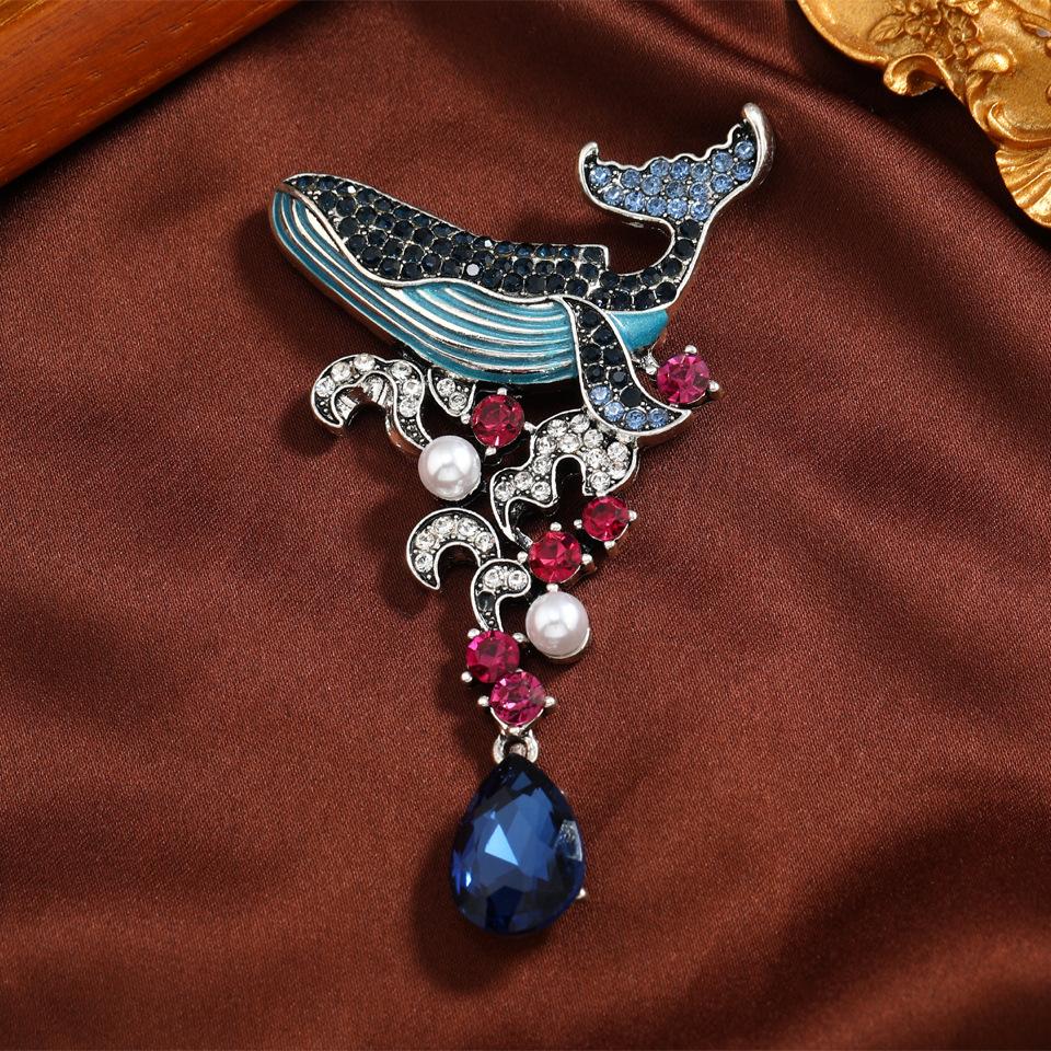 Creative Elegant Women Baroque Glaze Whale Crystal Pins Badges Vintage Style Sea Animal Pendant Brooches Lapel Pin For Lady Gift
Creative Elegant Women Baroque Glaze Whale Crystal Pins Badges Vintage Style Sea Animal Pendant Brooches Lapel Pin For Lady Gift