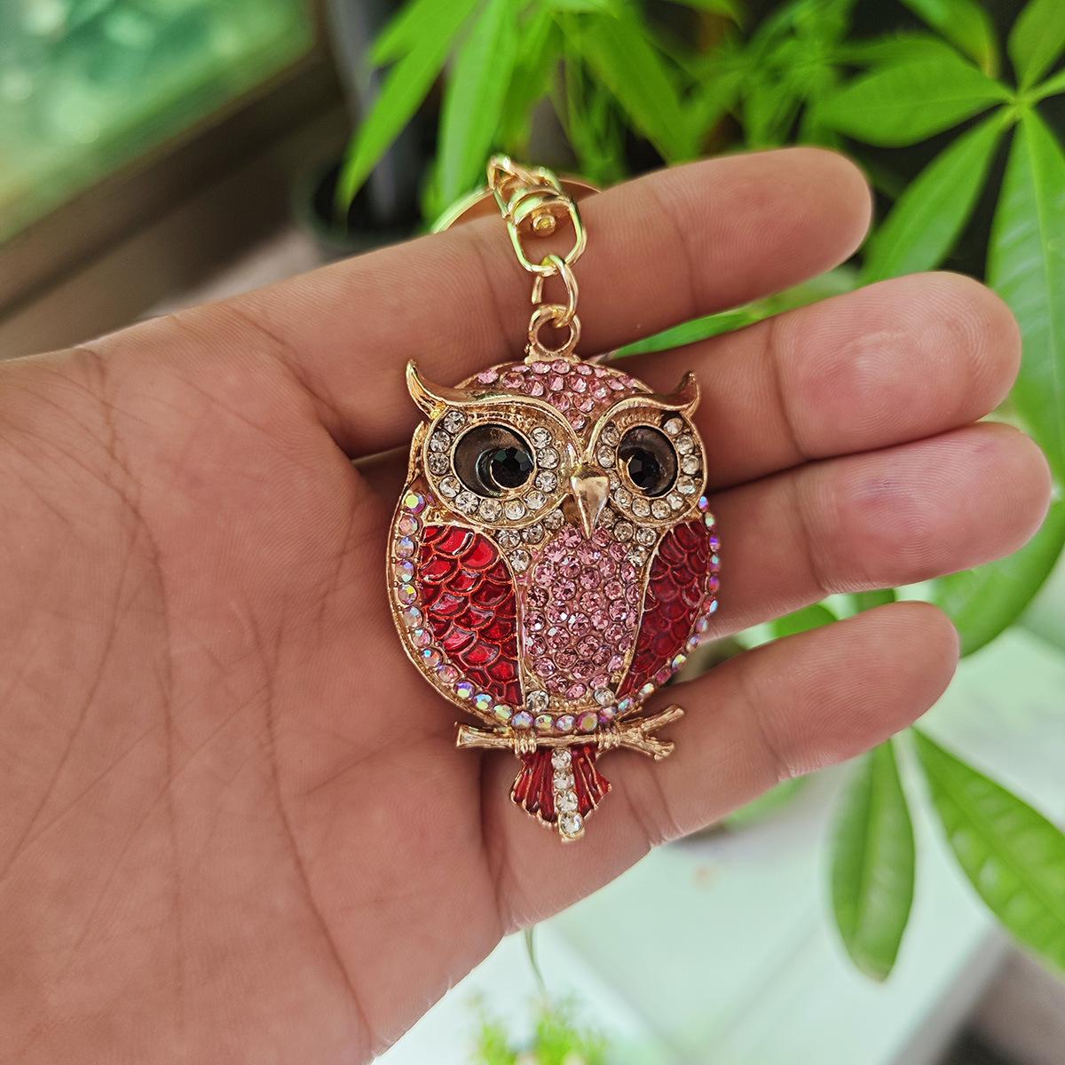 Стильный брелок в виде совы: Эмалевая подвеска с бриллиантами, сплав, подарок для автомобиля или сумки.