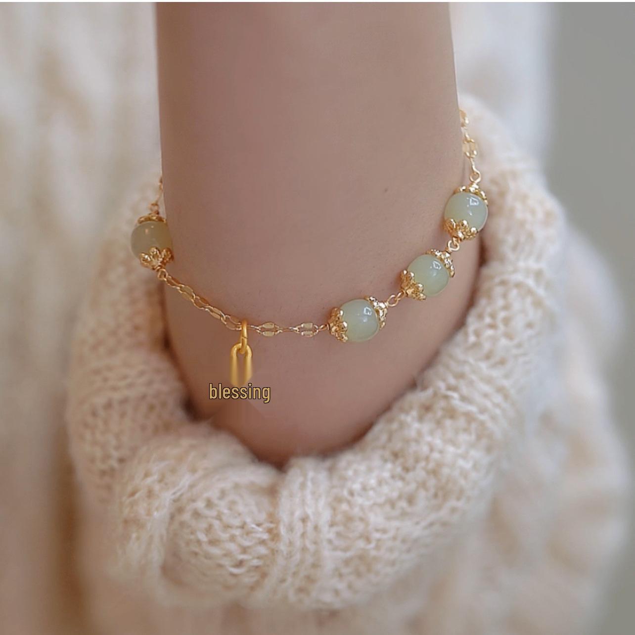 Браслет из нефрита Хэтянь - Ретро-дизайн, подарок для лучшей подруги
Браслет из нефрита Хэтянь - Ретро-дизайн, подарок для лучшей подруги