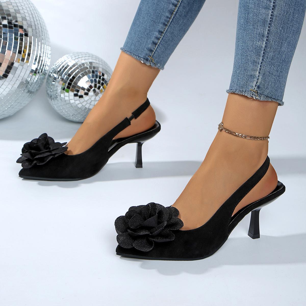 Leopard print rose French high heels 2025 summer new versatile stiletto bag head empty with skirt sandals women 35
Leopard print rose French high heels 2025 summer new versatile stiletto bag head empty with skirt sandals women 35