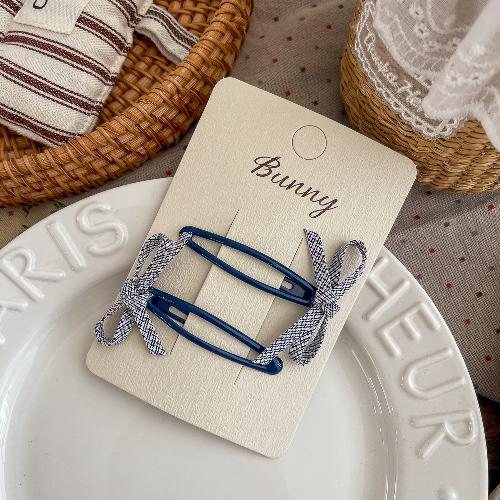 2pcs/set Plaid Oval BB Clip Simple Bow Hairpin Bangs Side Clip Sweet Girl Barrettes Hair Clip Fashion Headwear Hair Accessories
2pcs/set Plaid Oval BB Clip Simple Bow Hairpin Bangs Side Clip Sweet Girl Barrettes Hair Clip Fashion Headwear Hair Accessories
