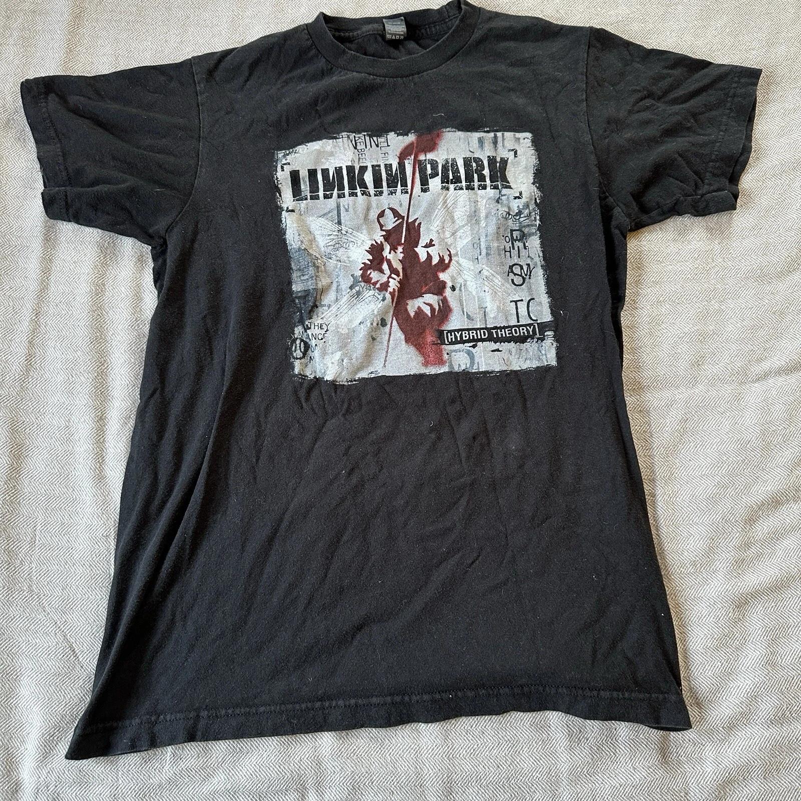 Футболка Linkin Park Hybrid Theory Мужская Размер S Черная Hot Topic Ну-металл Группа Футболка 3XL
Футболка Linkin Park Hybrid Theory Мужская Размер S Черная Hot Topic Ну-металл Группа Футболка 3XL