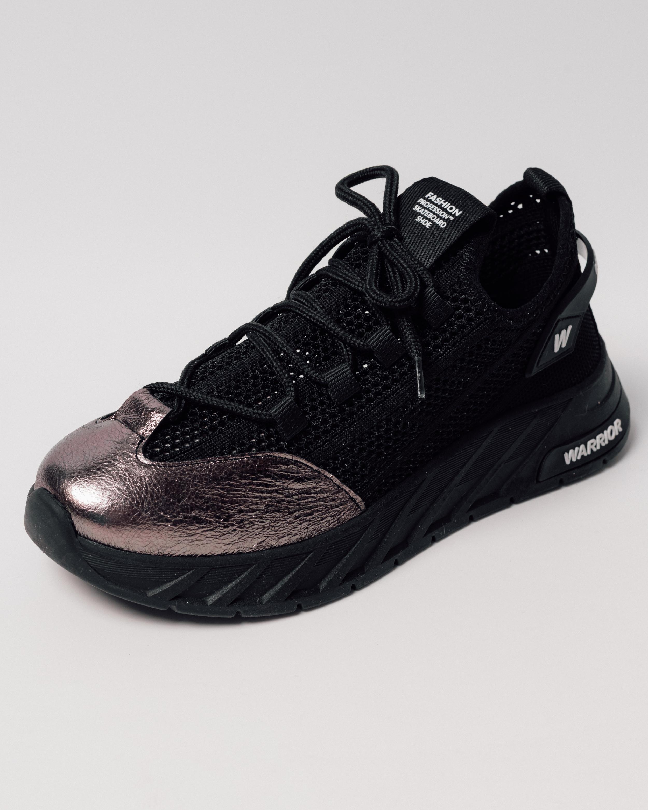 Women s summer sneakers Krula 6361017 36 black textile leather 40 білий 
Women s summer sneakers Krula 6361017 36 black textile leather 40 білий