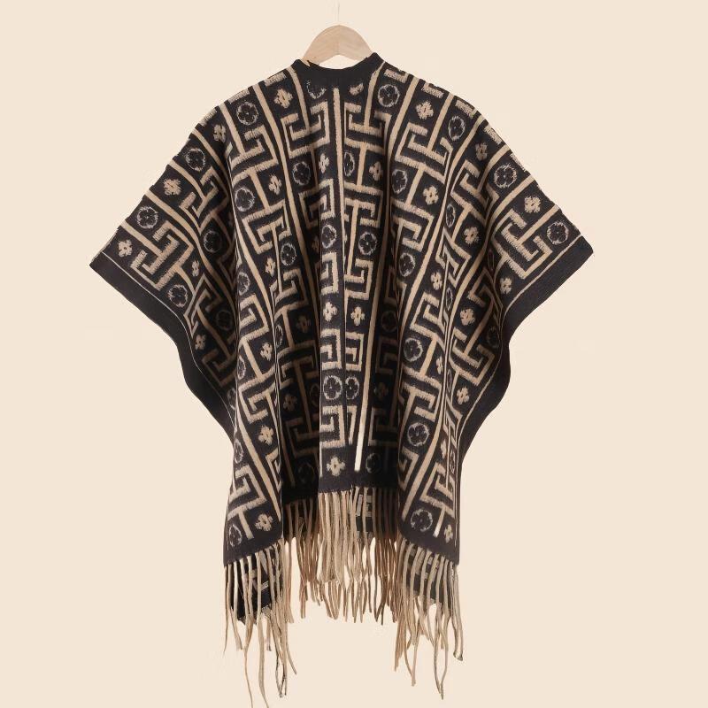 Thickened Warm Double-Sided Printed Shawl Cape
Thickened Warm Double-Sided Printed Shawl Cape