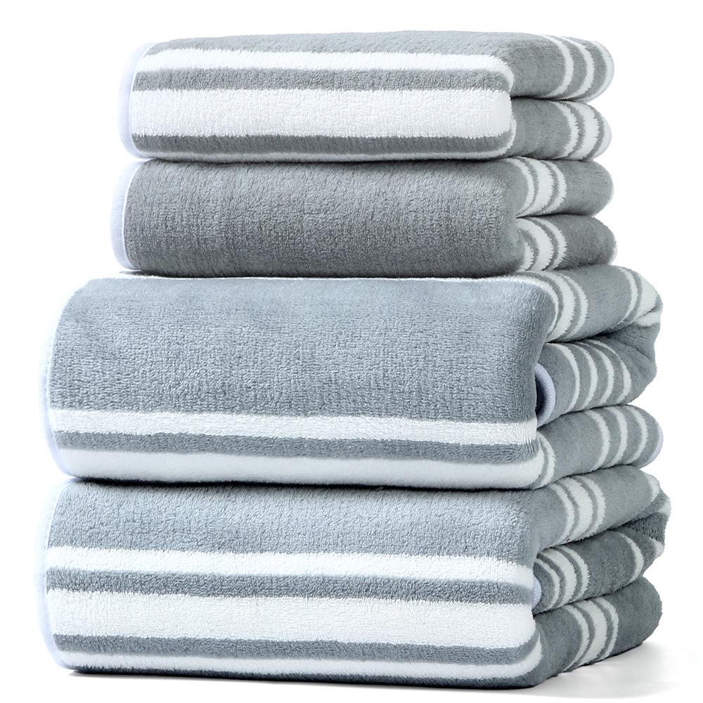 Набор полосатых банных полотенец из кораллового флиса для мужчин и женщин – Впитывающие, большие и идеально подходящие для домашнего использования Towel 75*35cm
Набор полосатых банных полотенец из кораллового флиса для мужчин и женщин – Впитывающие, большие и идеально подходящие для домашнего использования Towel 75*35cm