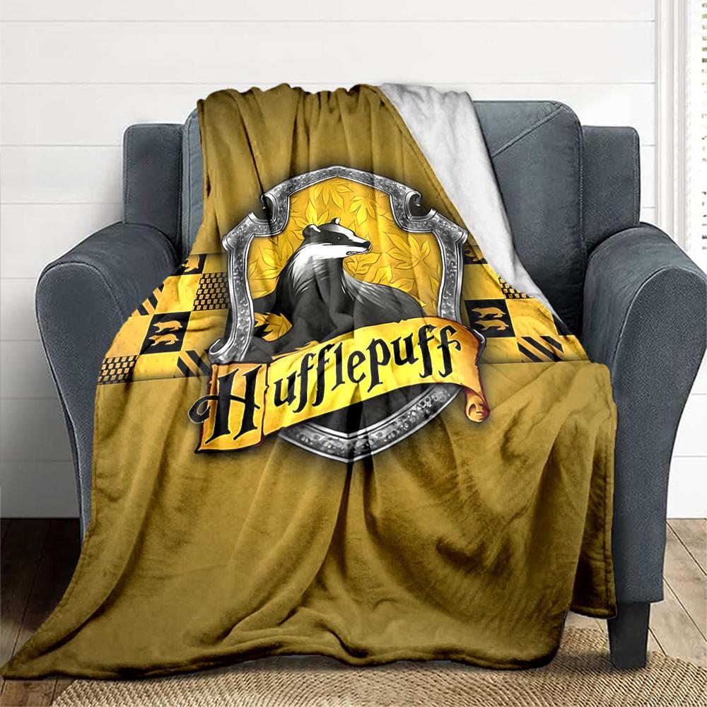 1pc Hufflepuff Blanket Lightweight Flannel Throw For Sofa, Bed, Travel, Camping, Livingroom, Office, Couch, Chair, And Bed 80x120cm
1pc Hufflepuff Blanket Lightweight Flannel Throw For Sofa, Bed, Travel, Camping, Livingroom, Office, Couch, Chair, And Bed 80x120cm