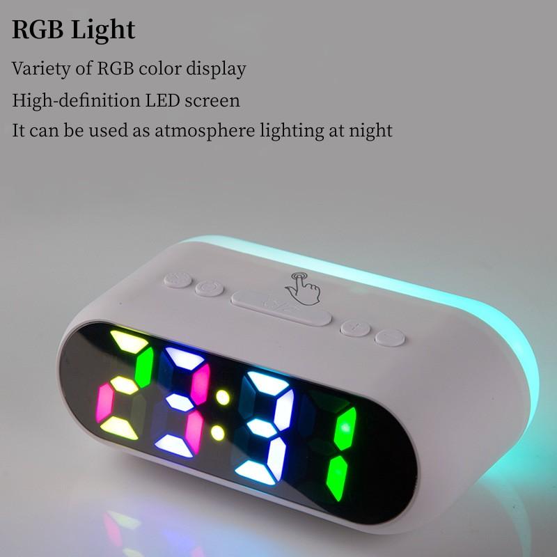 Светодиодный будильник с зарядкой от USB, температура, дата, RGB, светящиеся цифровые часы с голосовым управлением, 12/24-часовой электронный повтор сигнала белый
Светодиодный будильник с зарядкой от USB, температура, дата, RGB, светящиеся цифровые часы с голосовым управлением, 12/24-часовой электронный повтор сигнала белый