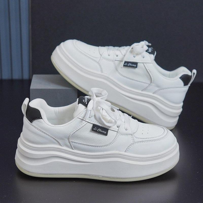 Sports and leisure women s versatile little white shoes black and white color matching spring and autumn new small thick baseplate shoes women 40
Sports and leisure women s versatile little white shoes black and white color matching spring and autumn new small thick baseplate shoes women 40