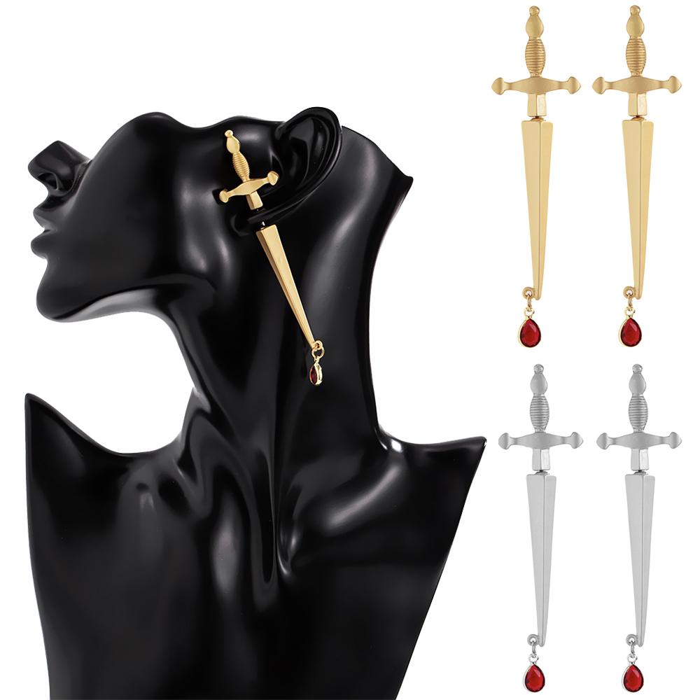 Модные серьги-гвоздики из готического кинжала с мечом и крестом из сплава 
Модные серьги-гвоздики из готического кинжала с мечом и крестом из сплава