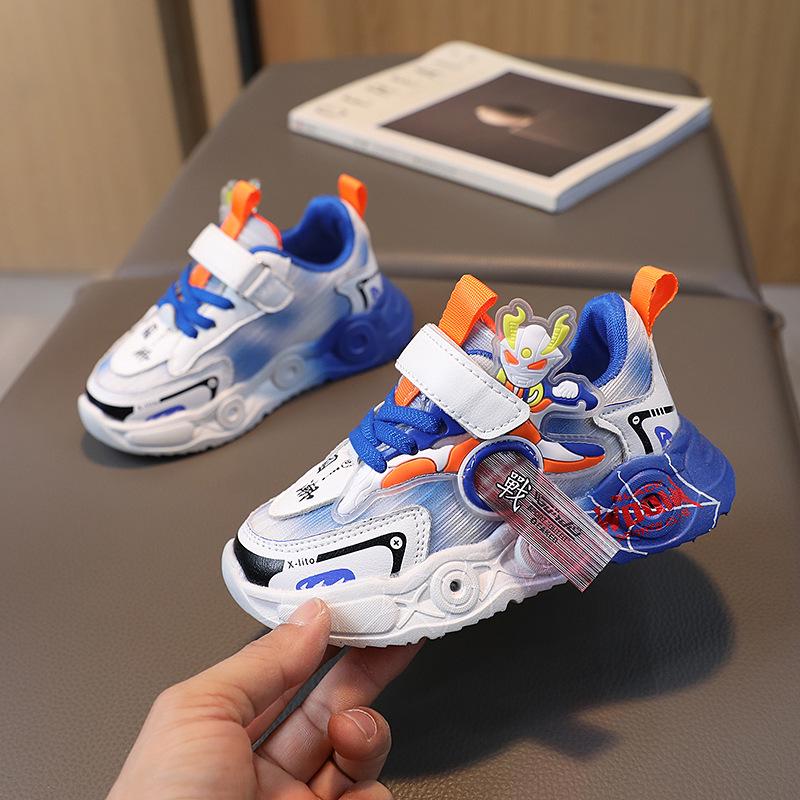 Кроссовки детские Luminous Mesh Ultraman Cartoon - унисекс 2023 года, дышащая спортивная обувь Size 23 синий
Кроссовки детские Luminous Mesh Ultraman Cartoon - унисекс 2023 года, дышащая спортивная обувь Size 23 синий