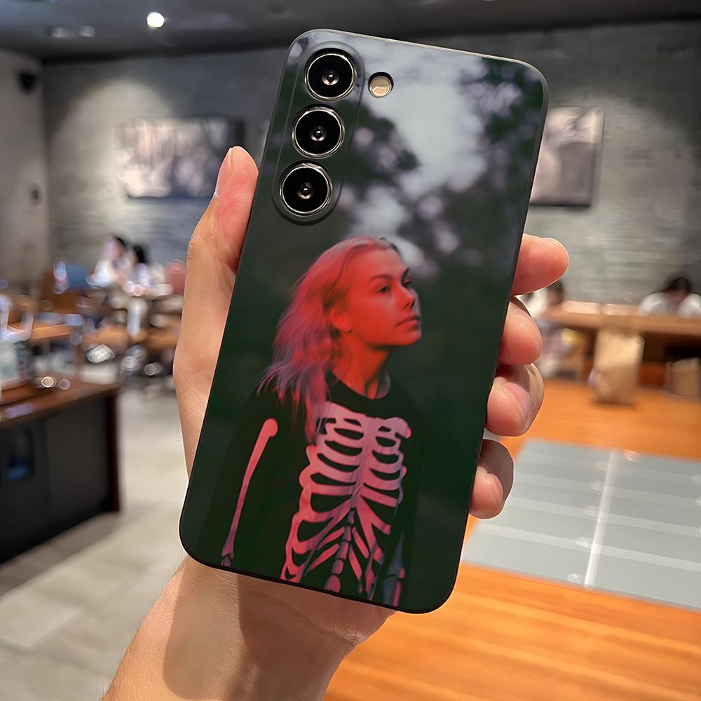 Punisher Phoebe Bridgers Phone Case For Samsung S23 Ultra S24 S22 S20 Fe S21 Plus Galaxy A54 A34 A24 A53 A13 A16 Back Cover Samsung s24
Punisher Phoebe Bridgers Phone Case For Samsung S23 Ultra S24 S22 S20 Fe S21 Plus Galaxy A54 A34 A24 A53 A13 A16 Back Cover Samsung s24