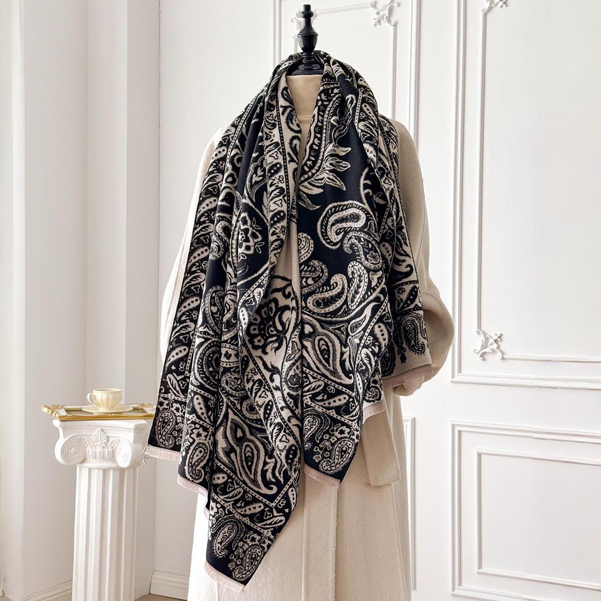 New Retro Style Women s Winter Warm Cashmere Scarf Double Sided Castle Print Pashmina Shawl, Blanket Poncho Foulard
New Retro Style Women s Winter Warm Cashmere Scarf Double Sided Castle Print Pashmina Shawl, Blanket Poncho Foulard