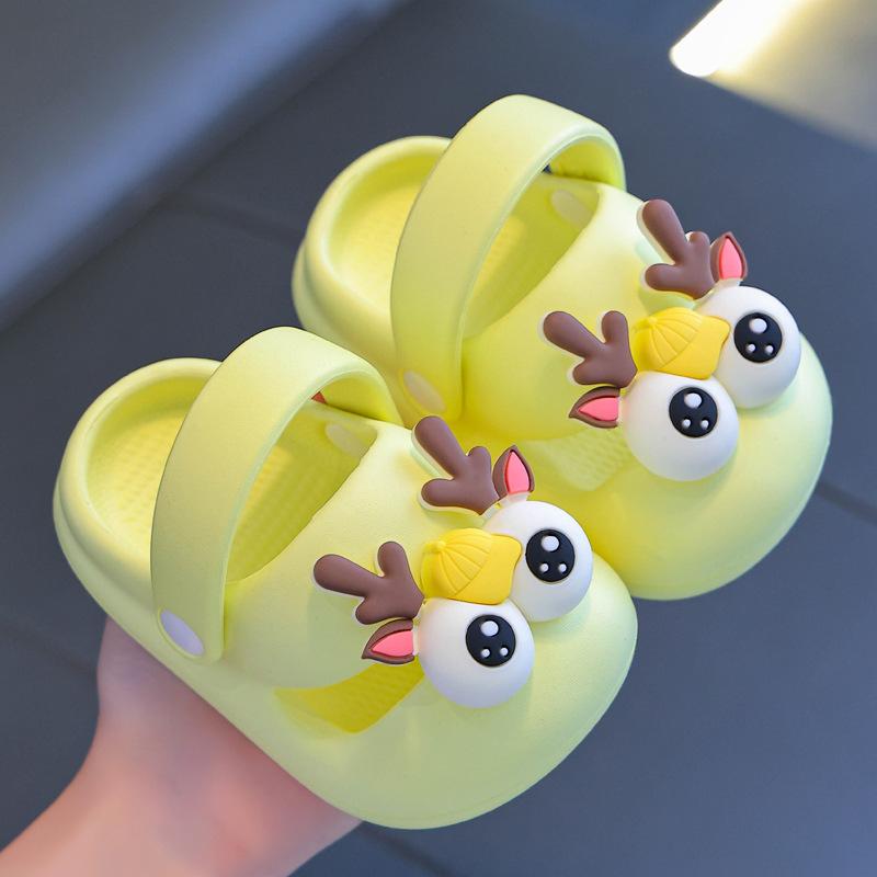 Children EVA Garden Clogs Slippers Baby Cute Cartoon Sandals Summer Boys Girls Mules Light Weight Sandals Non-Slip Kids Slides 24
Children EVA Garden Clogs Slippers Baby Cute Cartoon Sandals Summer Boys Girls Mules Light Weight Sandals Non-Slip Kids Slides 24