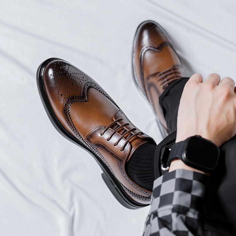 Brock British style suit brown leather shoes men s casual business dress wedding groom shoes 8042-R 44 світло-коричневого кольору
Brock British style suit brown leather shoes men s casual business dress wedding groom shoes 8042-R 44 світло-коричневого кольору