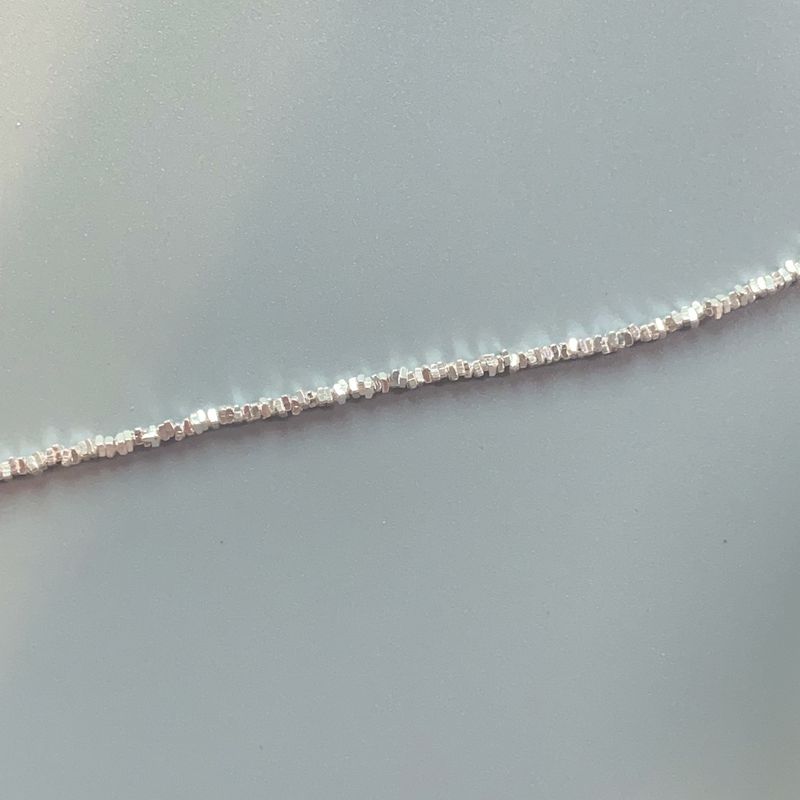 S925 Sterling Silver Mini Small Pieces of Silver Scattered Beads DIY Pearl Bracelet Necklace Small Square Decorations Material Accessories Super Flash Coarse about 1.7mm 5cm long
S925 Sterling Silver Mini Small Pieces of Silver Scattered Beads DIY Pearl Bracelet Necklace Small Square Decorations Material Accessories Super Flash Coarse about 1.7mm 5cm long