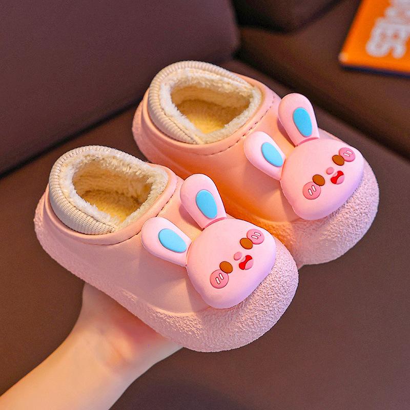 Boys furry slippers for winter, children s cute cartoon closed-back cotton shoes, furry slippers for boys, autumn and winter home shoes 22-23Inner Length15cm розовый
Boys furry slippers for winter, children s cute cartoon closed-back cotton shoes, furry slippers for boys, autumn and winter home shoes 22-23Inner Length15cm розовый