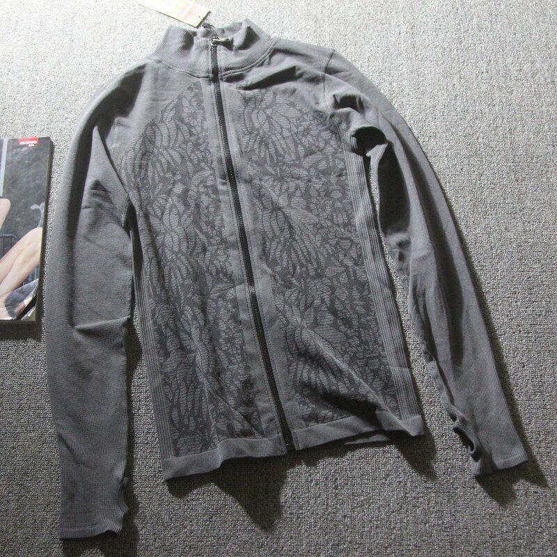 European and American Orders! Front Zipper Outwear Women s Breathable Quick-Drying Stretch Cardigan Workout Clothes Running Training Yoga Clothes Tops Dark Gray M
European and American Orders! Front Zipper Outwear Women s Breathable Quick-Drying Stretch Cardigan Workout Clothes Running Training Yoga Clothes Tops Dark Gray M
