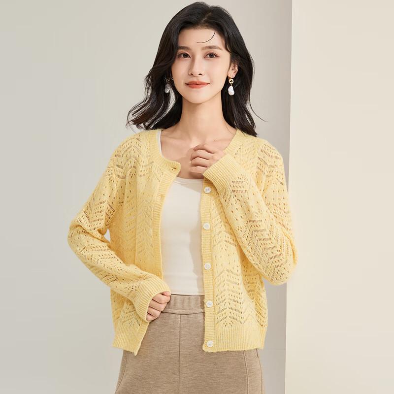 Women s Solid Color Wool Blend Knitted Cardigan L
Women s Solid Color Wool Blend Knitted Cardigan L