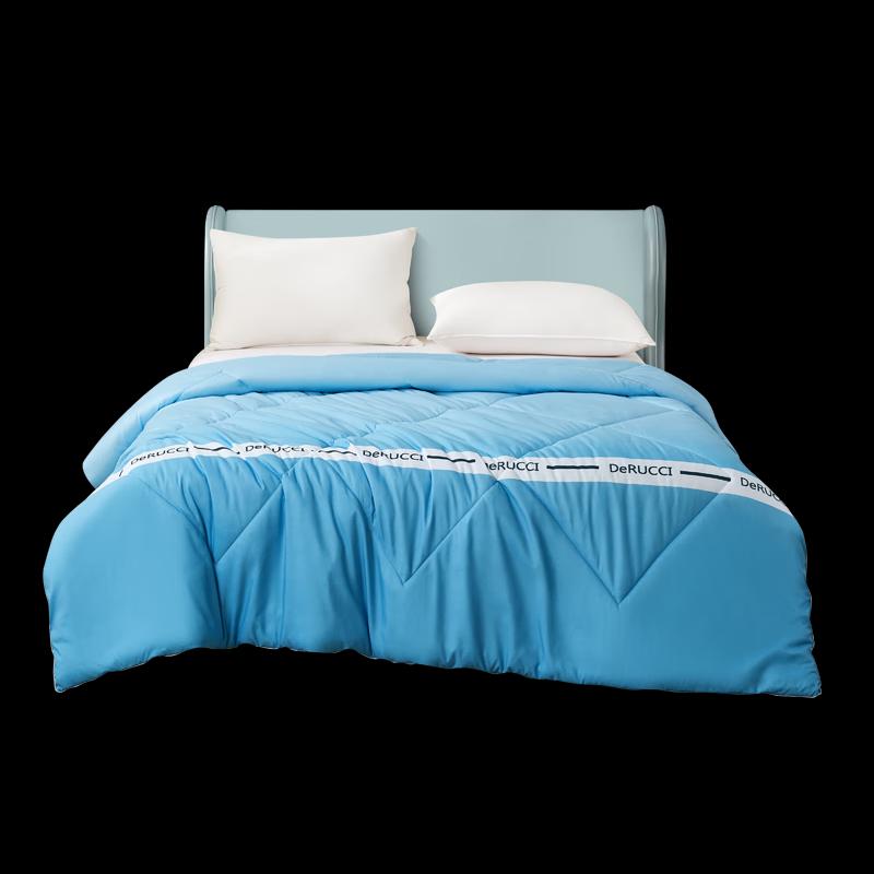 DeRUCCI All-Season Duvet
DeRUCCI All-Season Duvet