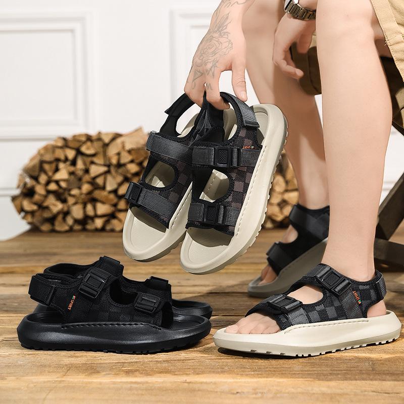 Large size summer beach shoes outdoor versatile casual fashion non-slip sandals breathable soft cool fashion versatile slippers 40 чорний
Large size summer beach shoes outdoor versatile casual fashion non-slip sandals breathable soft cool fashion versatile slippers 40 чорний