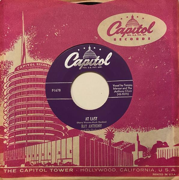 7inch Record RAY ANTHONY & HIS ORCHESTRA - At Last / As Time Goes By F1678 Capitol Records US Jazz Used
7inch Record RAY ANTHONY & HIS ORCHESTRA - At Last / As Time Goes By F1678 Capitol Records US Jazz Used