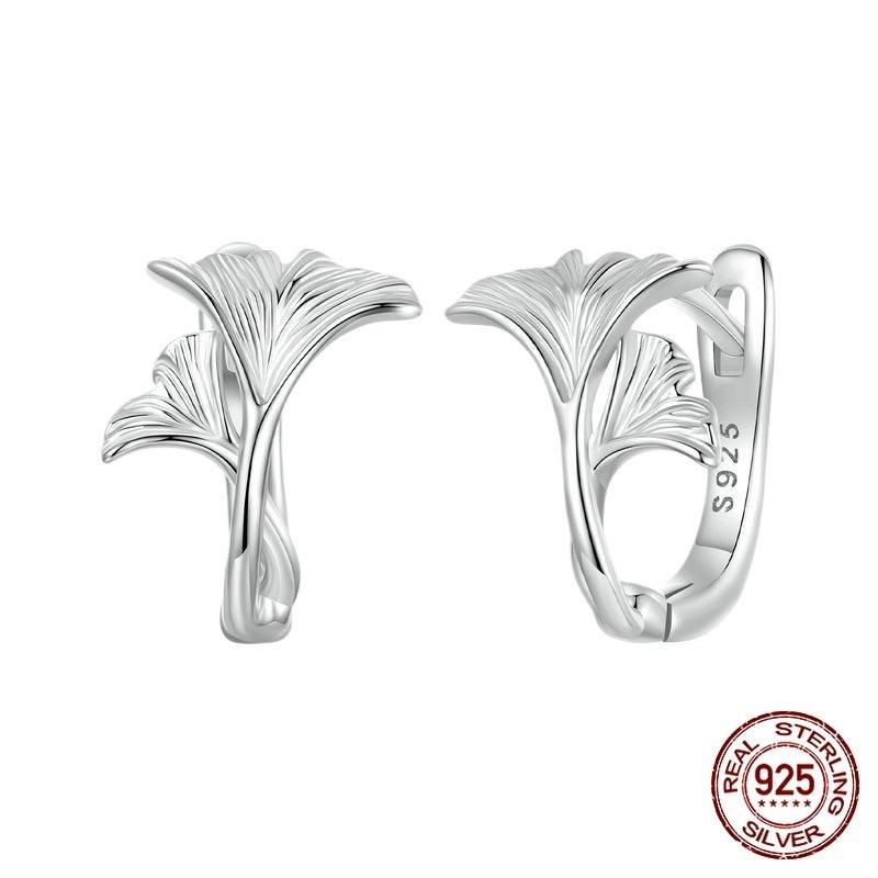 925 Sterling Silver Ginkgo Leaf Hoop Earrings for Women White Gold Plated Fashion Earrings
925 Sterling Silver Ginkgo Leaf Hoop Earrings for Women White Gold Plated Fashion Earrings