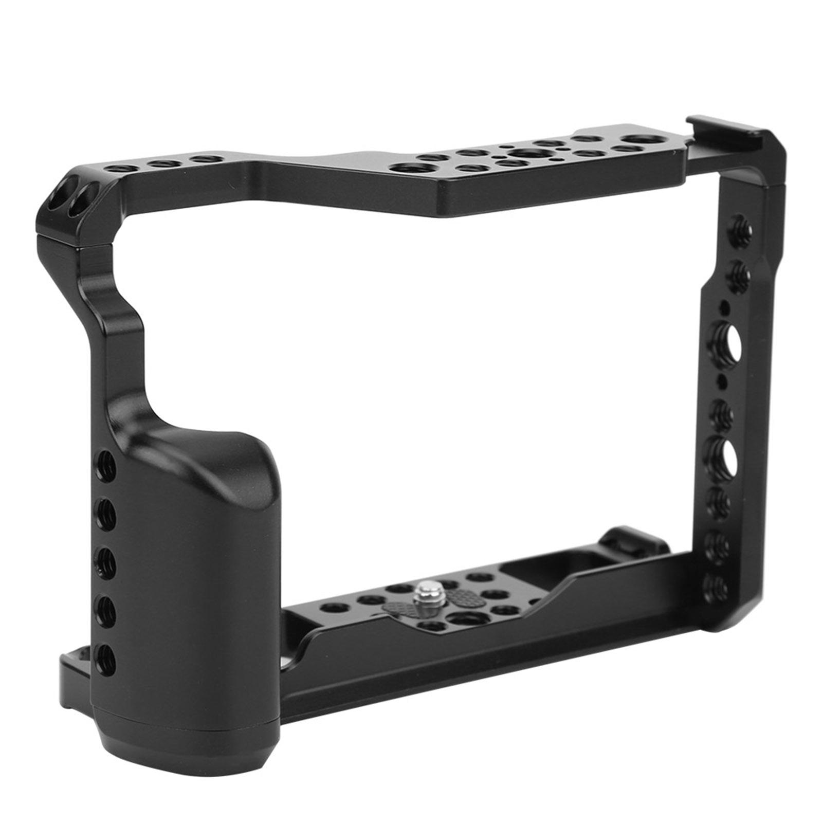 Клетка для камеры Фотосъемка Видеоблог с портом «холодный башмак» для камер Fuji X‑T2T3
Клетка для камеры Фотосъемка Видеоблог с портом «холодный башмак» для камер Fuji X‑T2T3