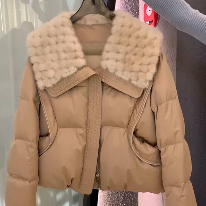 Женское короткое пуховое пальто 2024 года большого размера с меховым воротником - Зимняя куртка свободного кроя M (Recommended for 40-50 kg)
Женское короткое пуховое пальто 2024 года большого размера с меховым воротником - Зимняя куртка свободного кроя M (Recommended for 40-50 kg)