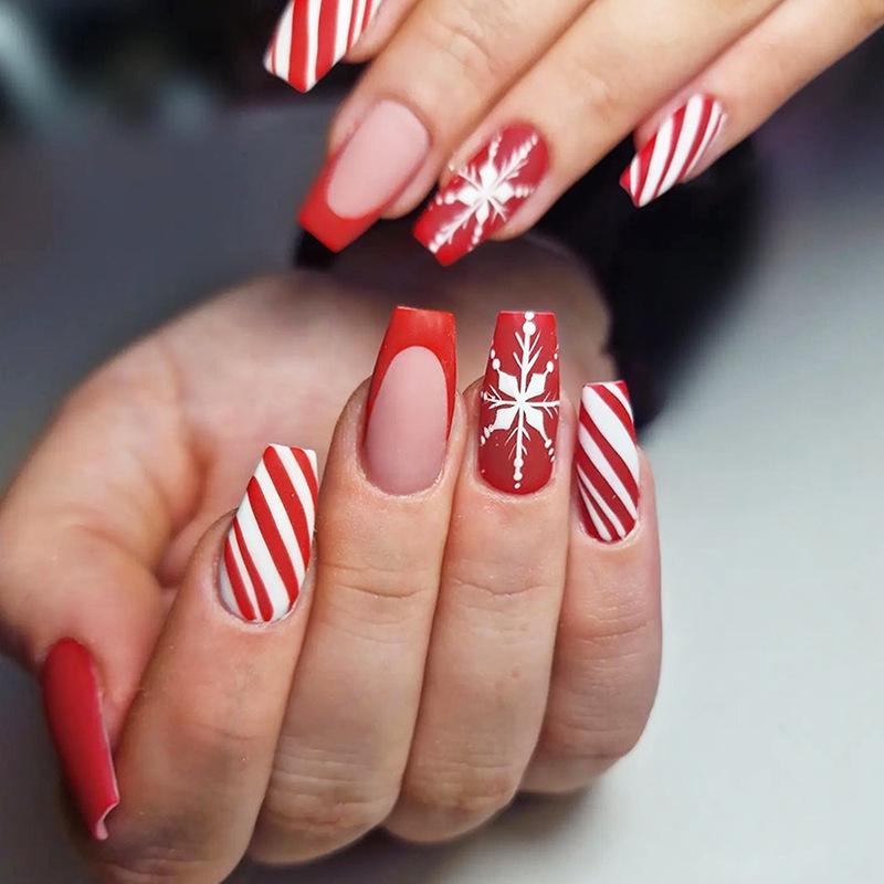 Festive Red & White Striped Glitter Snowflake Wearable Nail Patches - European & American Style
Festive Red & White Striped Glitter Snowflake Wearable Nail Patches - European & American Style