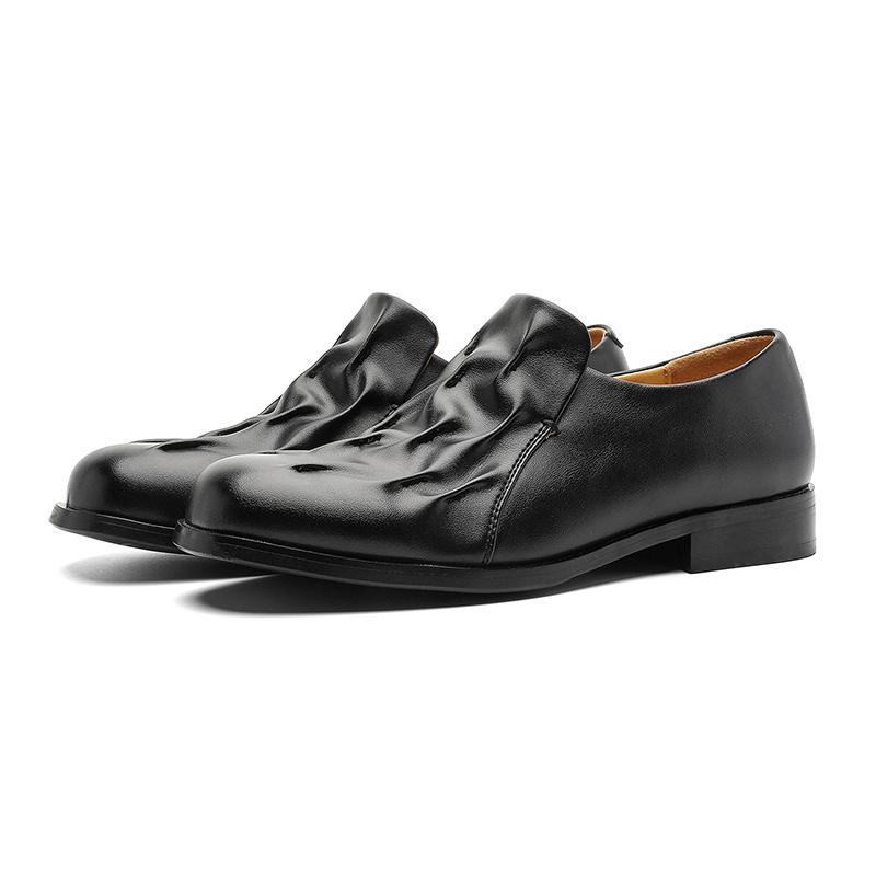 Men s New leather shoes Luxury designer casual style Party or Business Black plus size Hot selling loafers Minimalist versatile 46 чорний
Men s New leather shoes Luxury designer casual style Party or Business Black plus size Hot selling loafers Minimalist versatile 46 чорний